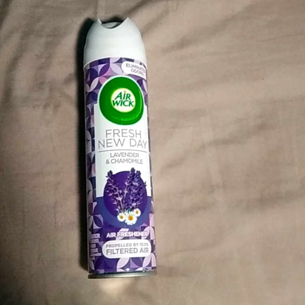 Air wick lavender scented spray